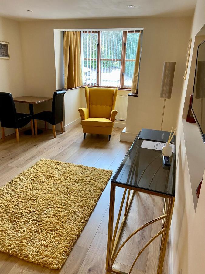 High Hedges Apartment A 옥스퍼드 외부 사진